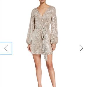 Gianni Bini L/S Sequin Dress
